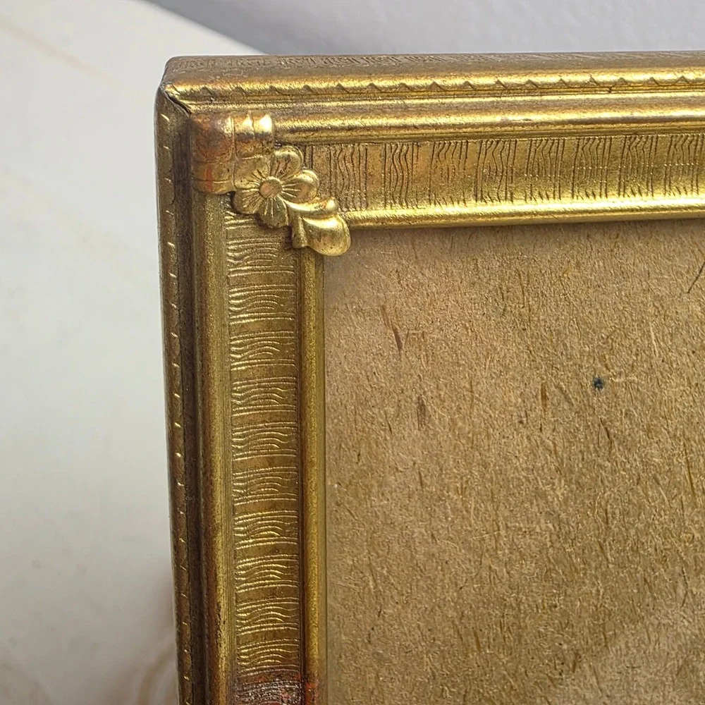 Vintage Gold Tone Metal Picture Frame Floral Corners Rectangular Tabletop‎